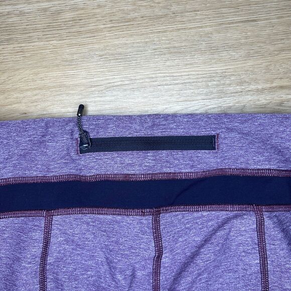 Lululemon Woman’s 6 Purple Run Inspire Crop II Leggings Zipper Pocket Adjust - Picture 5 of 6